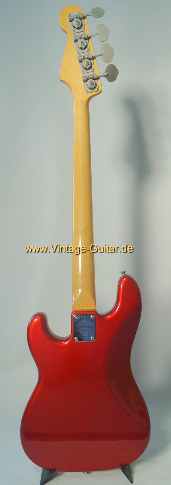 Fender Precision Bass  JV medium scale-c.jpg